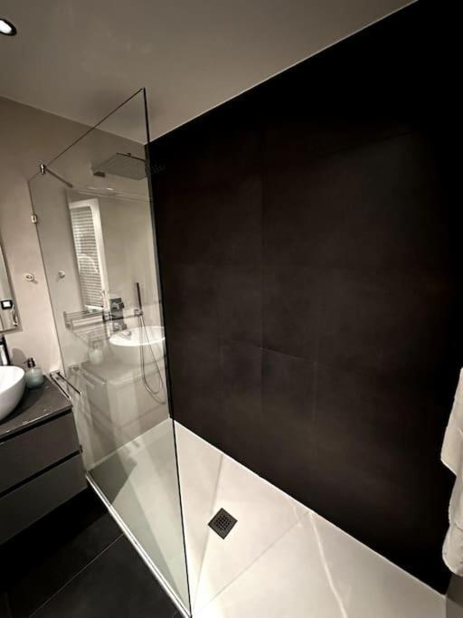 Apartamento Con Parking En Centro De Madrid-Chamberi Apartment Ngoại thất bức ảnh